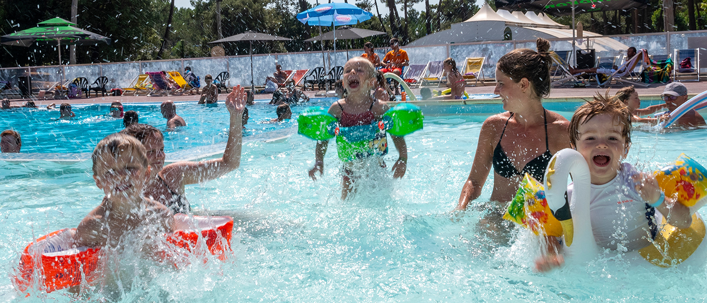 Où aller pour le camping à La Palmyre ?